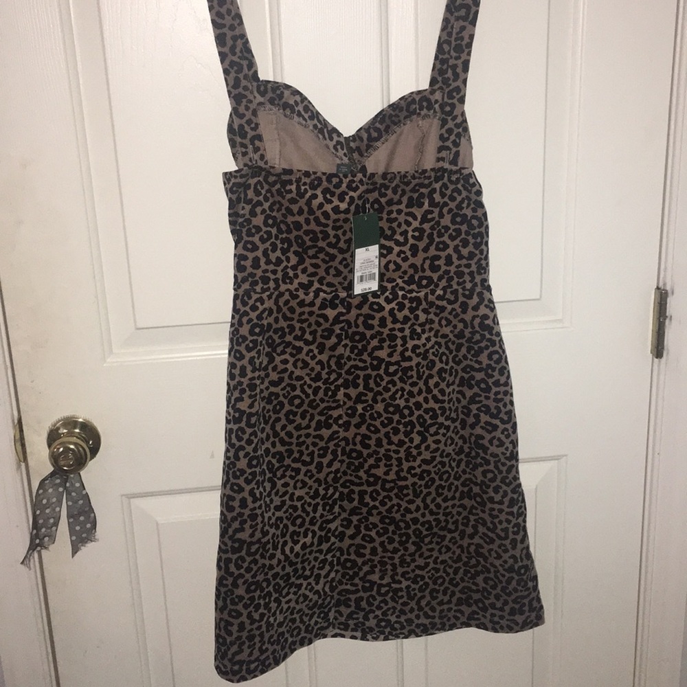Leopard Dress - Picture 3 of 4